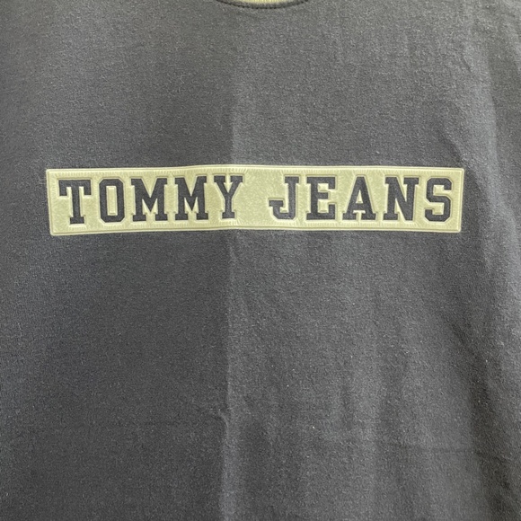 VTG Tommy Jeans Mens Tee Size L Navy Puffy Decal Tommy Hilfiger - Picture 2 of 5